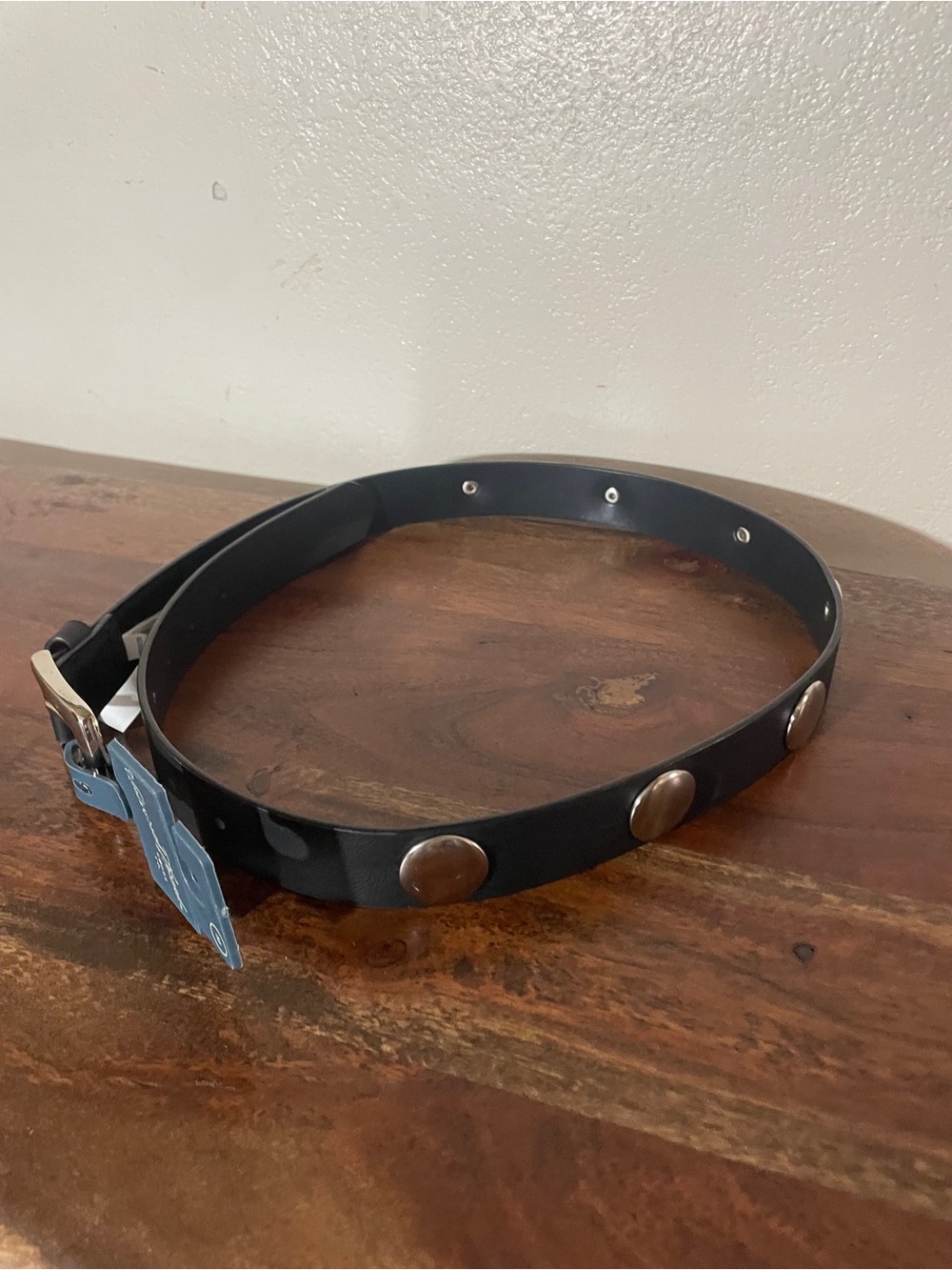 NWT Universal Thread Black Studded Skinny Belt Medium Silver Hardware - Picture 8 of 11